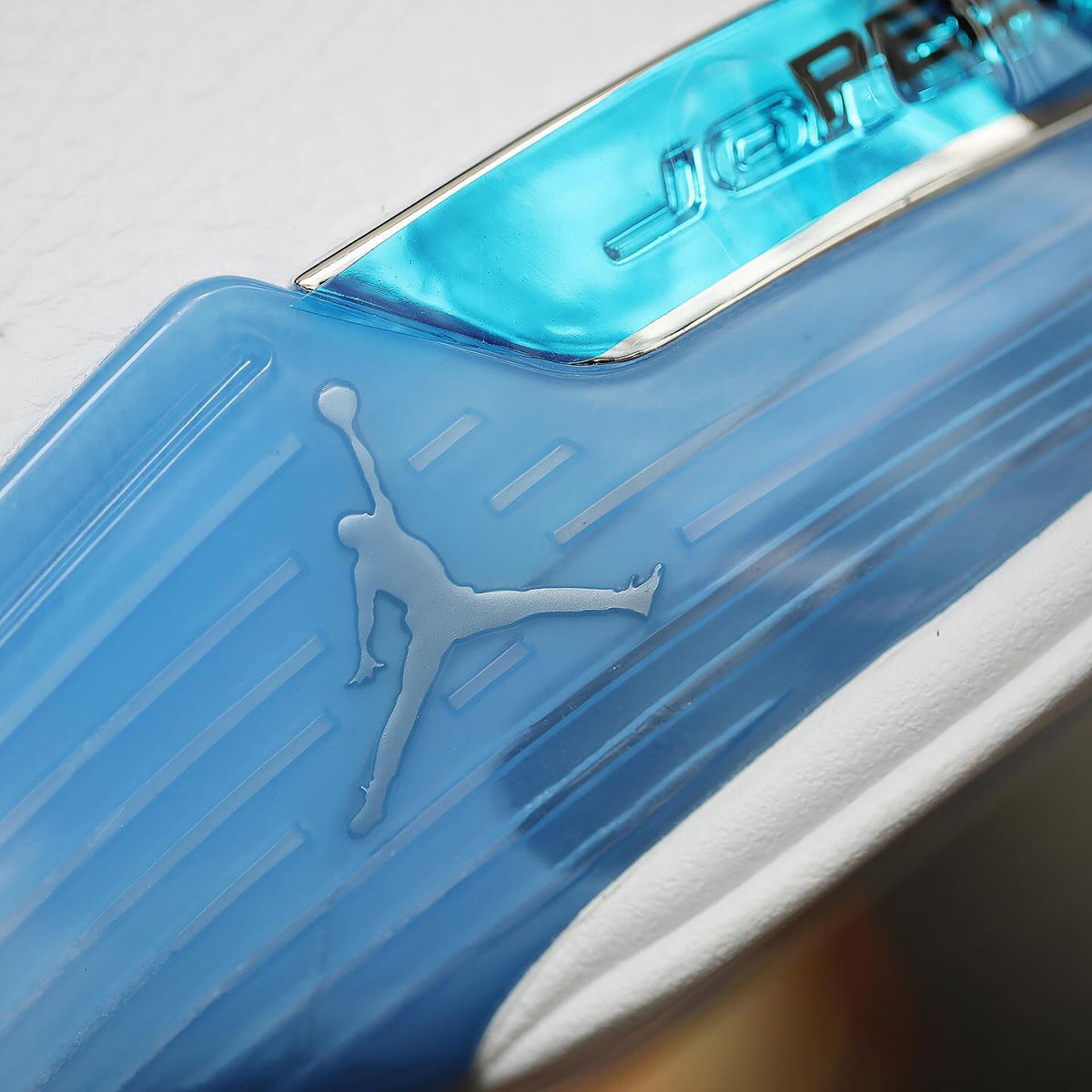 Air Jordan 17 Low Unc Fj0395 140 Release Date 13