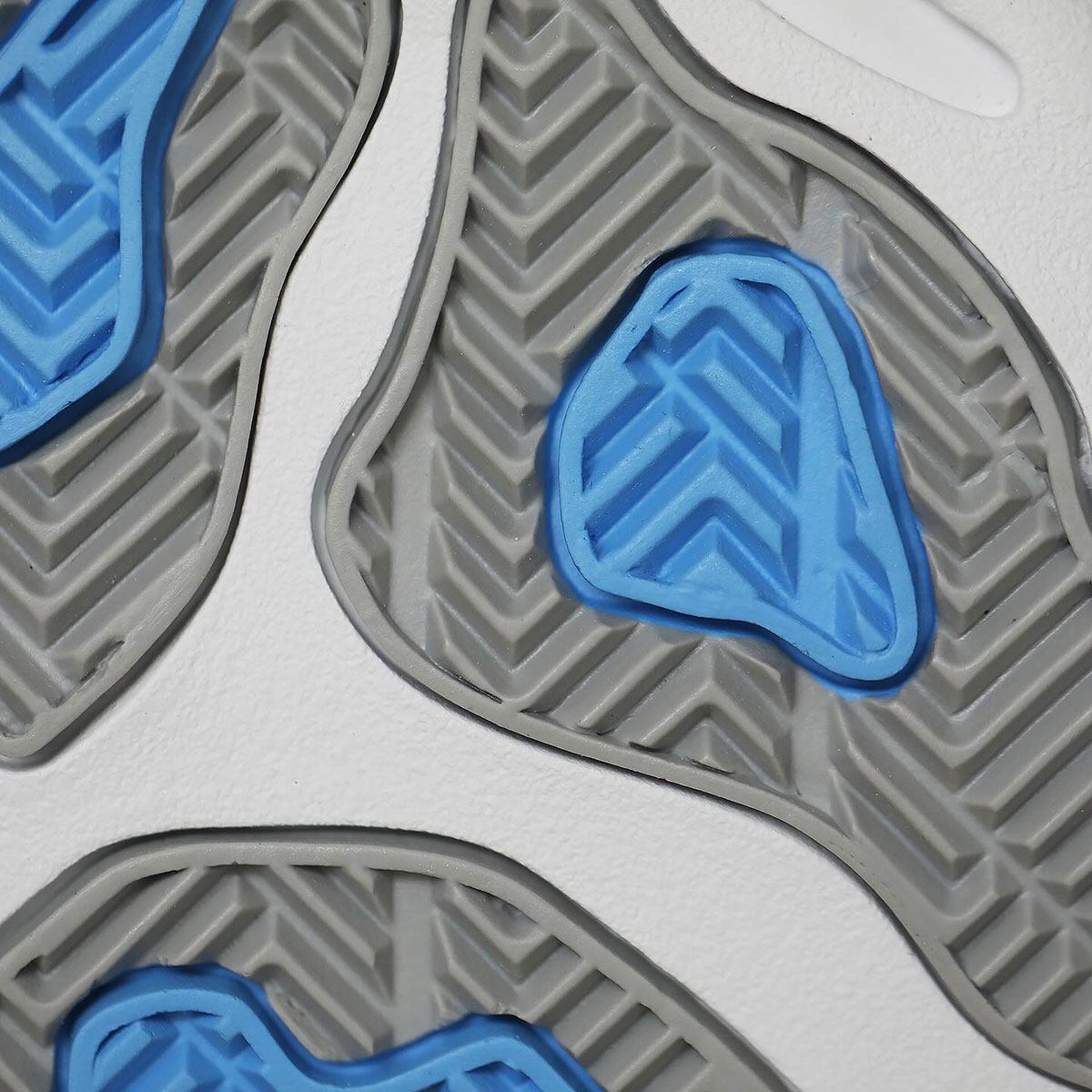 Air Jordan 17 Low Unc Fj0395 140 Release Date 5