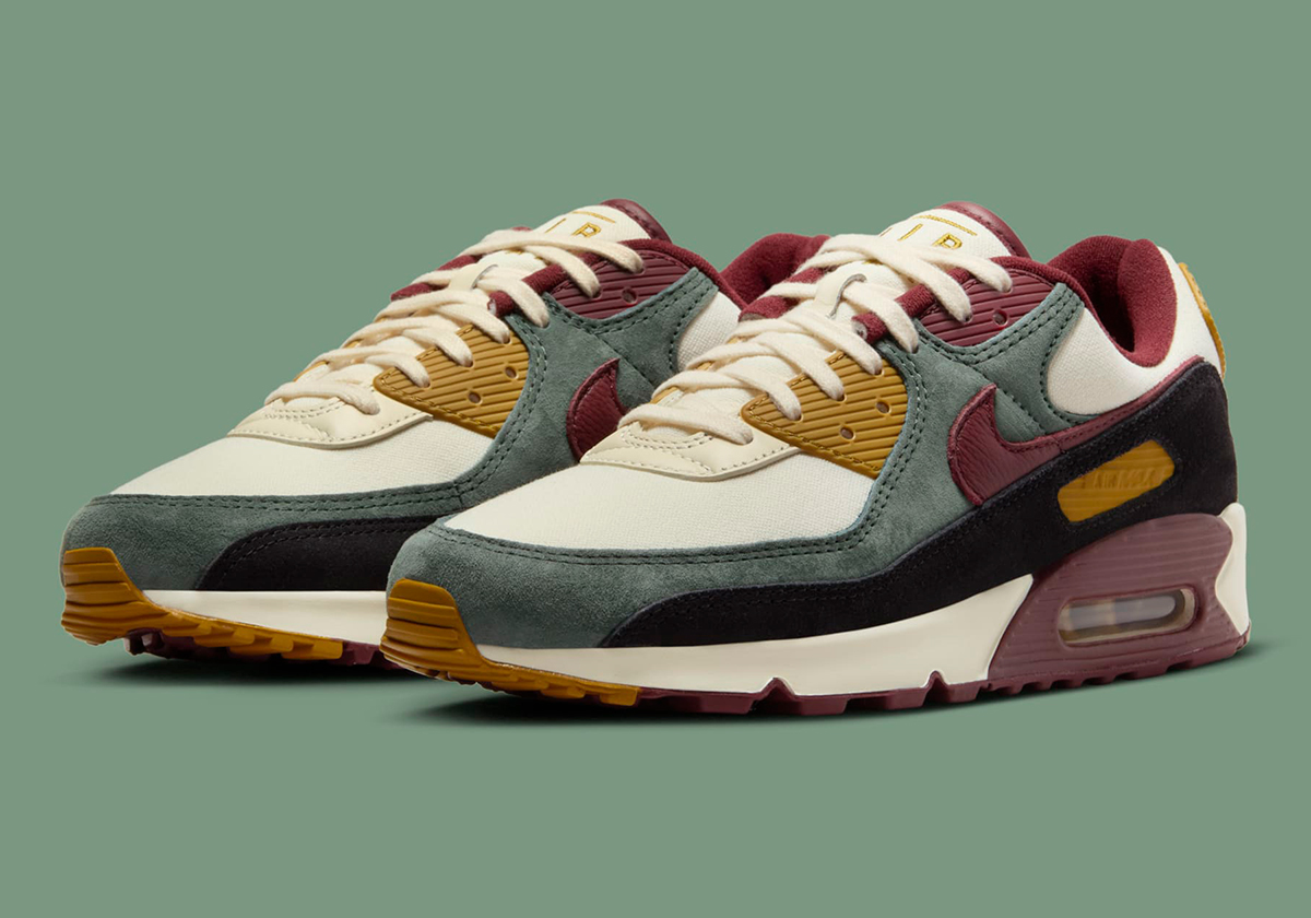 The Nike Air Max 90 "Vintage Green" Is Available Now
