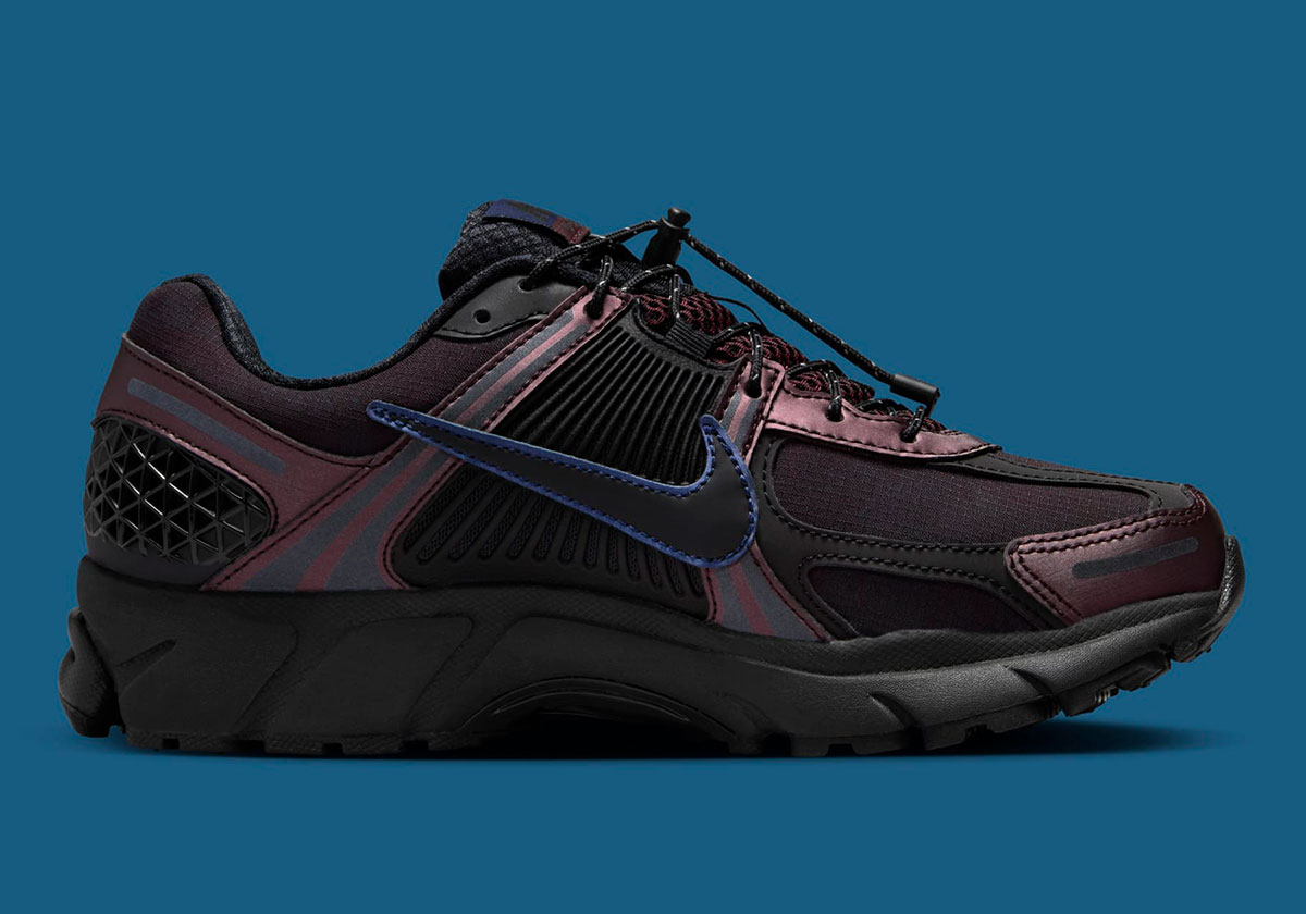 Nike Zoom Vomero 5 Burgundy Black Utility 6