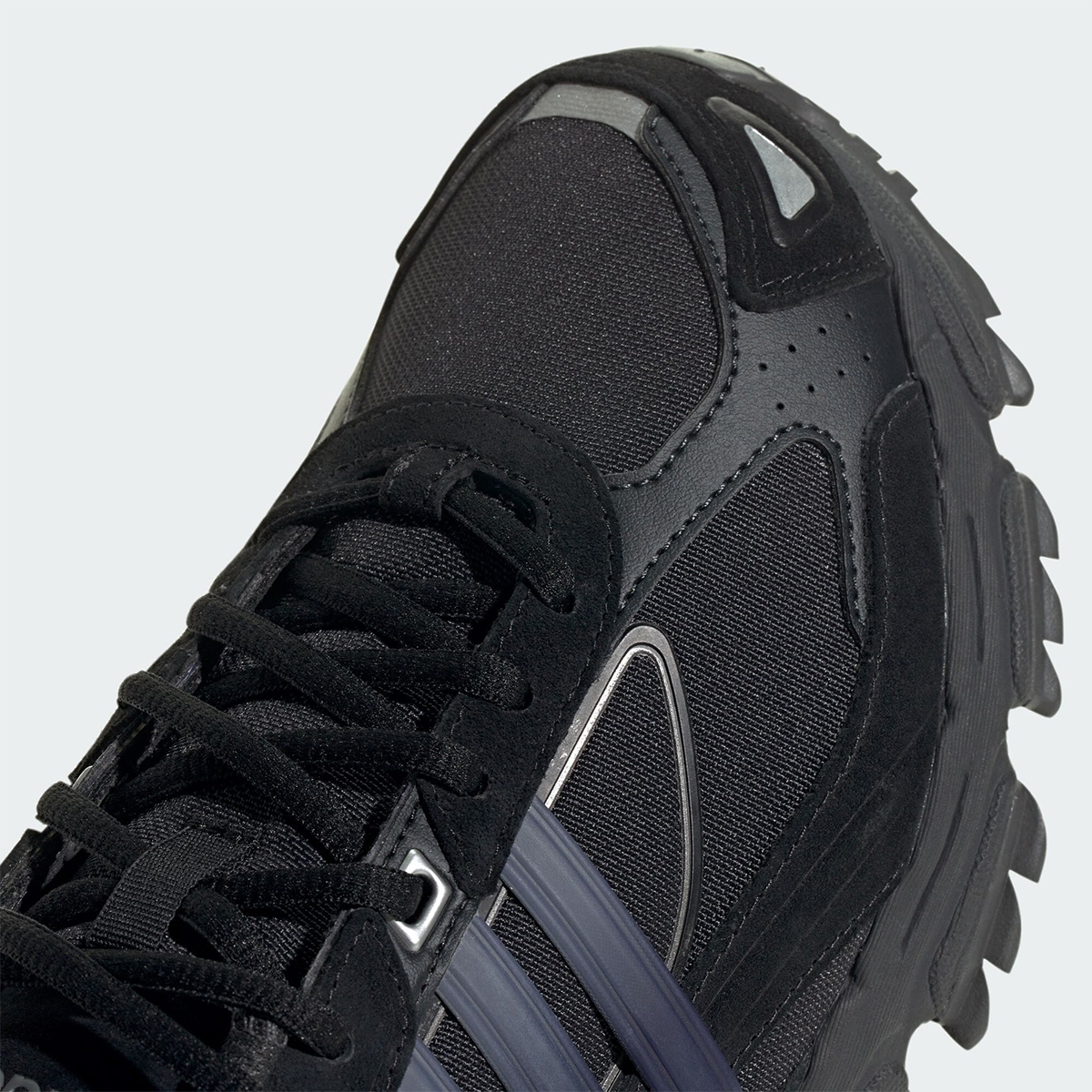 Adidas Response Cl Tr Core Black Carbon Ig4512 2