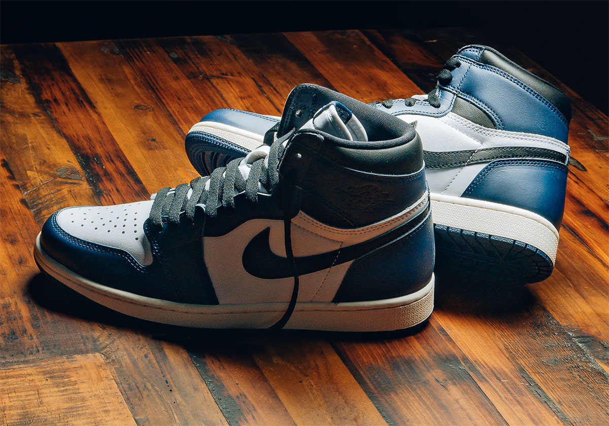 Air Jordan 1 Midnight Navy Dz5485 401 Store List 5