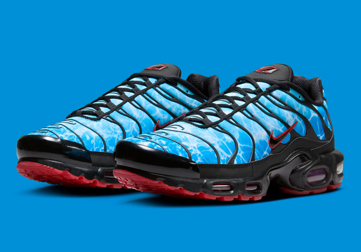 Nike Air Max Plus Shark Attack Hq3824 001 1
