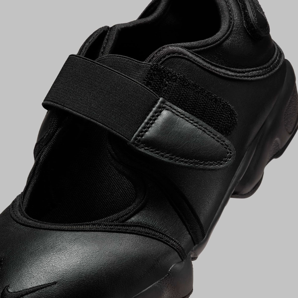 Nike Air Rift Leather Black Hm5737 002 4