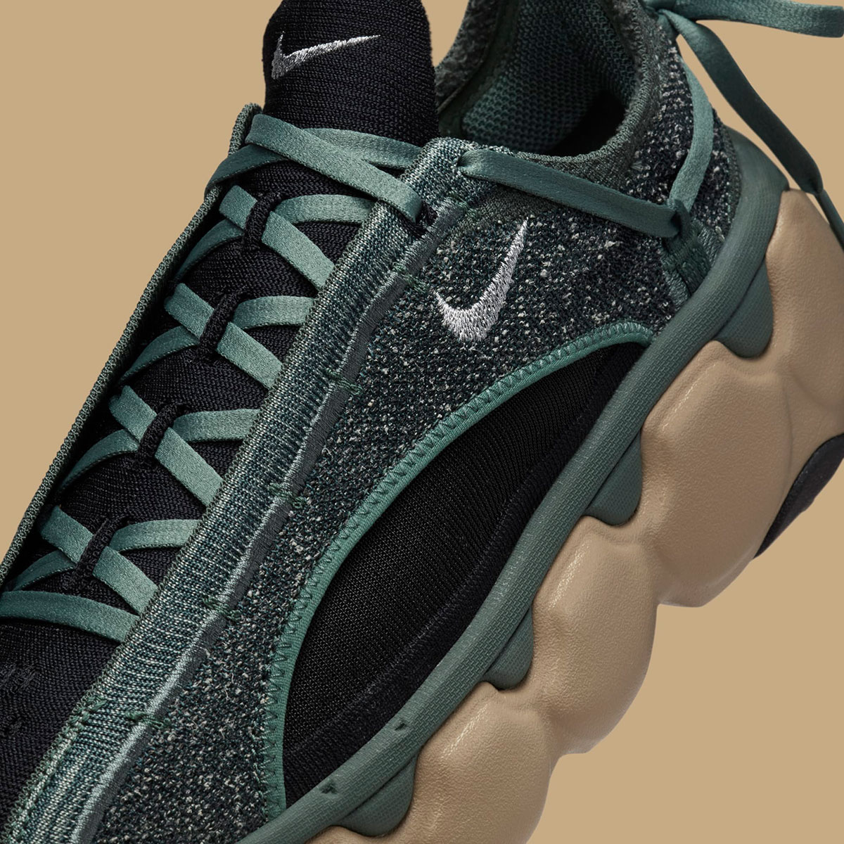 Nike Flyknit Bloom Vintage Green Black Khaki Metallic Silver Fd2149 301 2