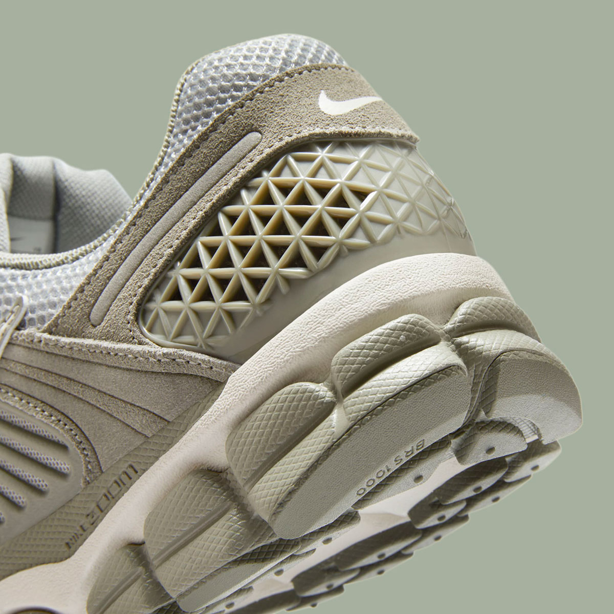 Nike Zoom Vomero 5 Dark Stucco Light Smoke Grey Phantom Hf1553 002 5