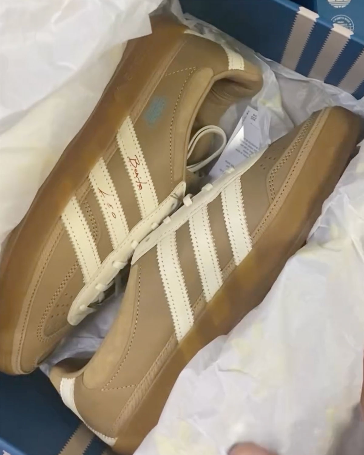Messi Bad Bunny Adidas Gazelle Indoor 1