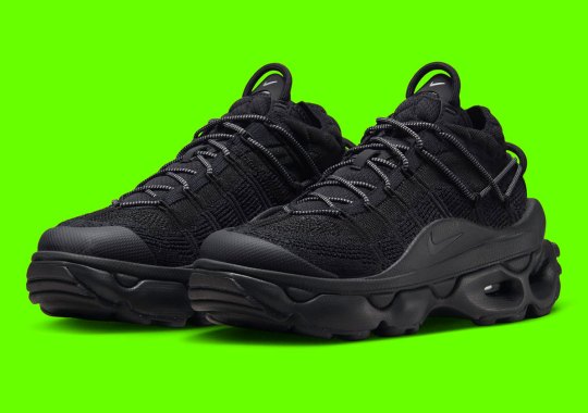 The Nike Air Max Flyknit Venture Gets The “Black Cat” Treatment
