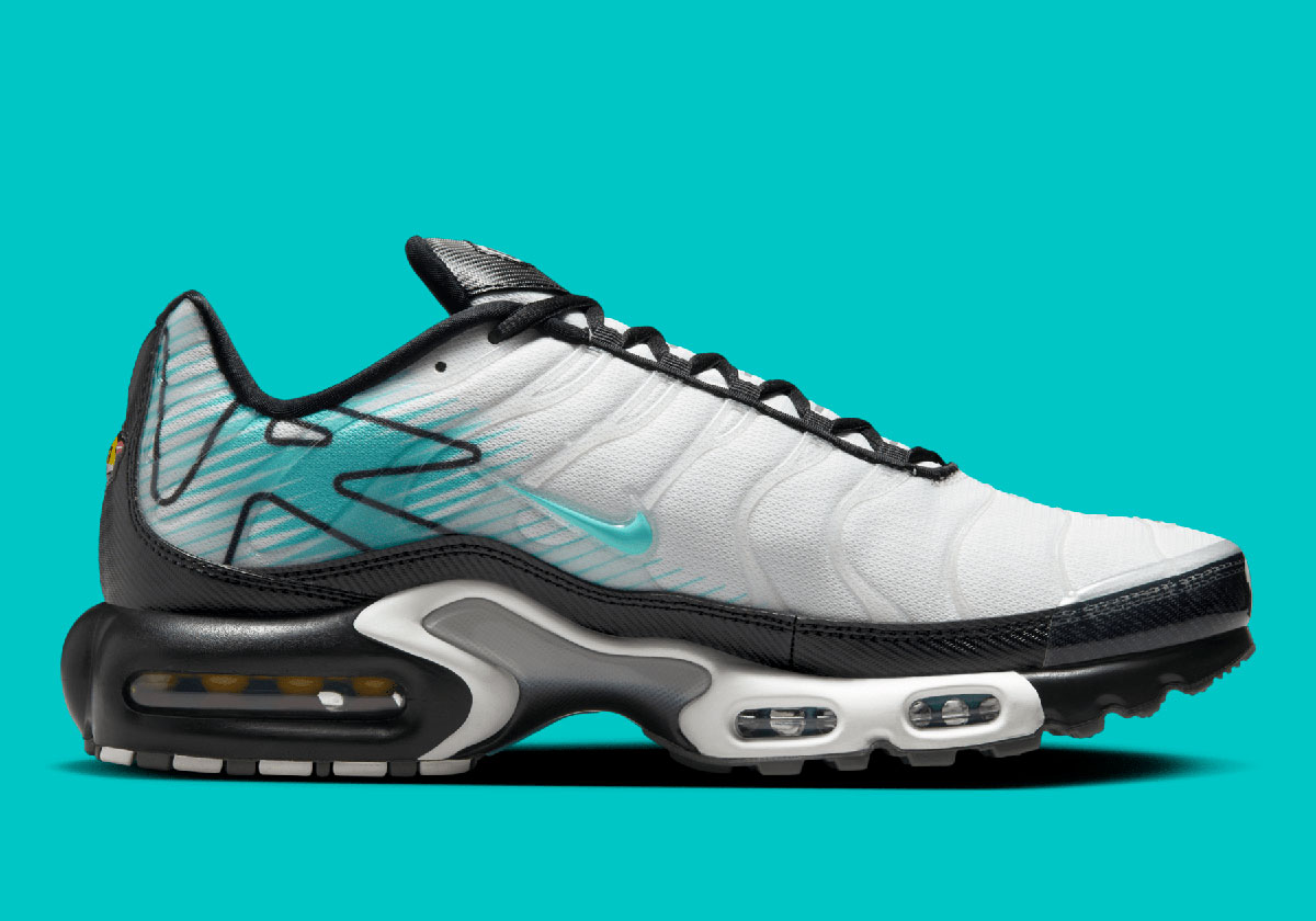 Nike Air Max Plus Mercurial Vapor Hv6225 100 1