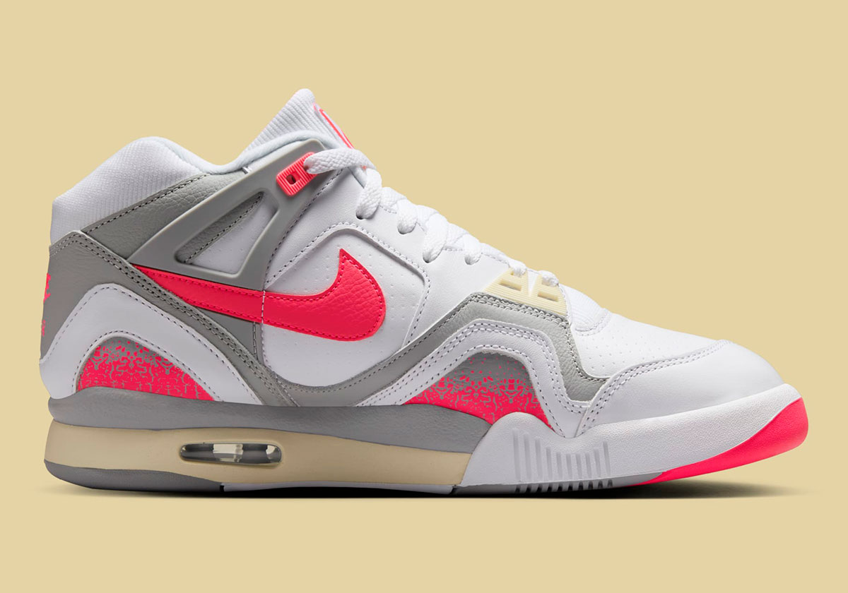 Nike Air Tech Challenge Ii White Racer Pink Light Smoke Grey Coconut Milk Fz9033 100 1