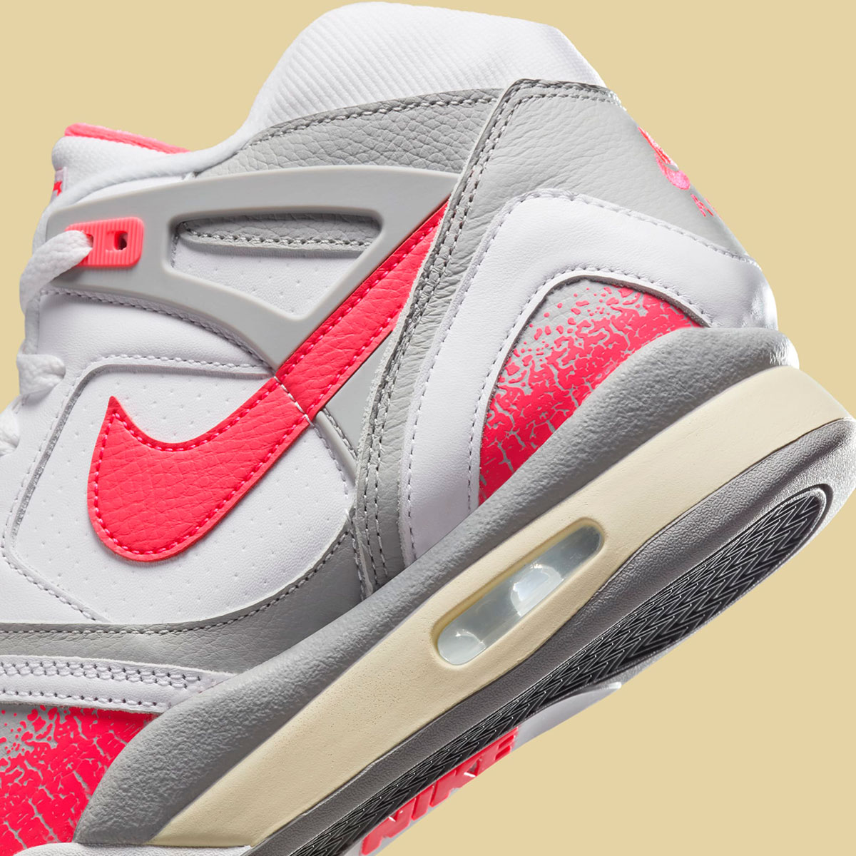Nike Air Tech Challenge Ii White Racer Pink Light Smoke Grey Coconut Milk Fz9033 100 10