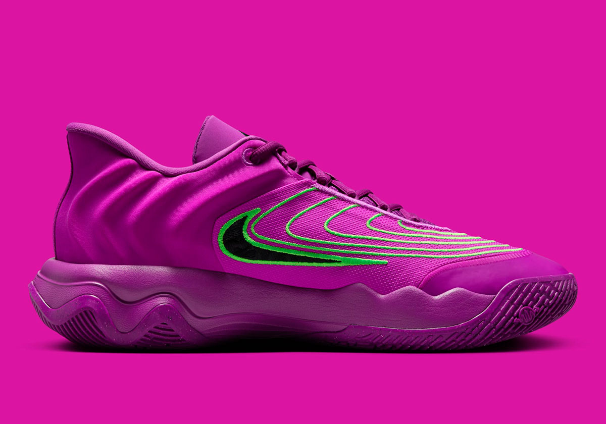 Nike Giannis Immortality 4 Hyper Violet Green Strike Bold Berry Fq3680 501 1