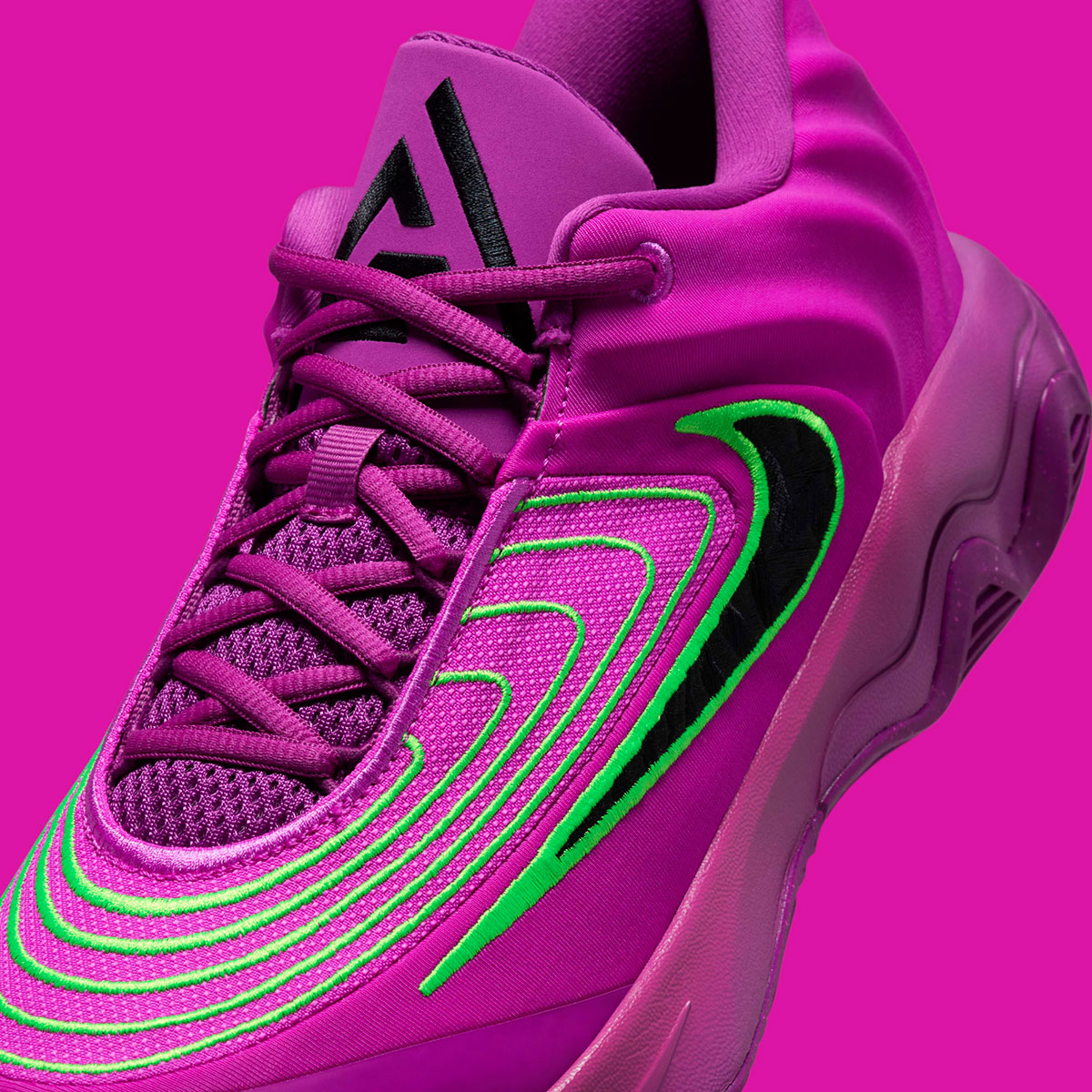 Nike Giannis Immortality 4 Hyper Violet Green Strike Bold Berry Fq3680 501 2