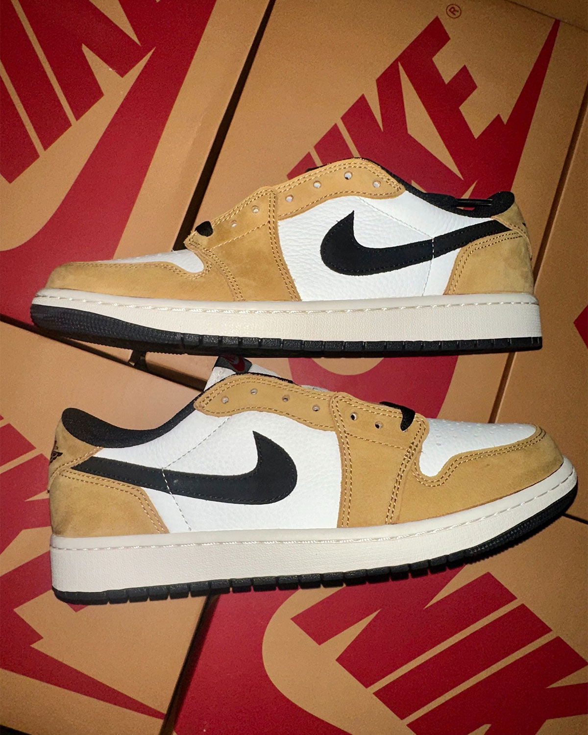 Air Jordan 1 Low Og Rookie Of The Year Cz0790 107 Release Date 3