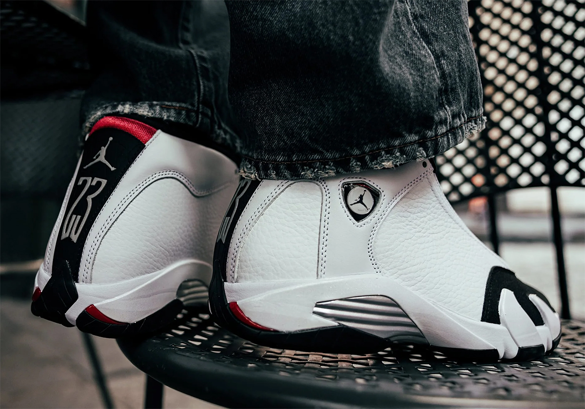 Black Toe Jordan 14s 3