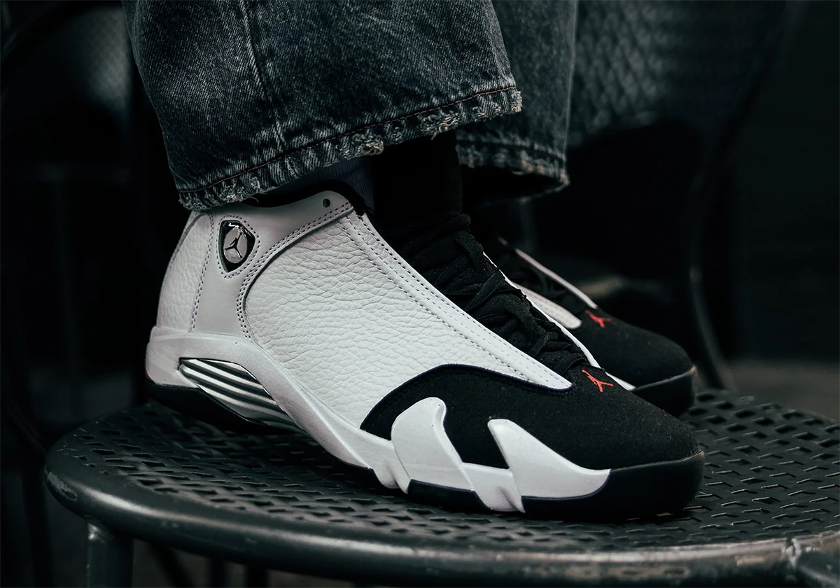 Black Toe Jordan 14s 4