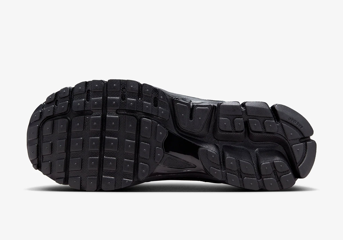 Dover Street Market Nike Zoom Vomero 5 Fz3313 001 Release Date 10