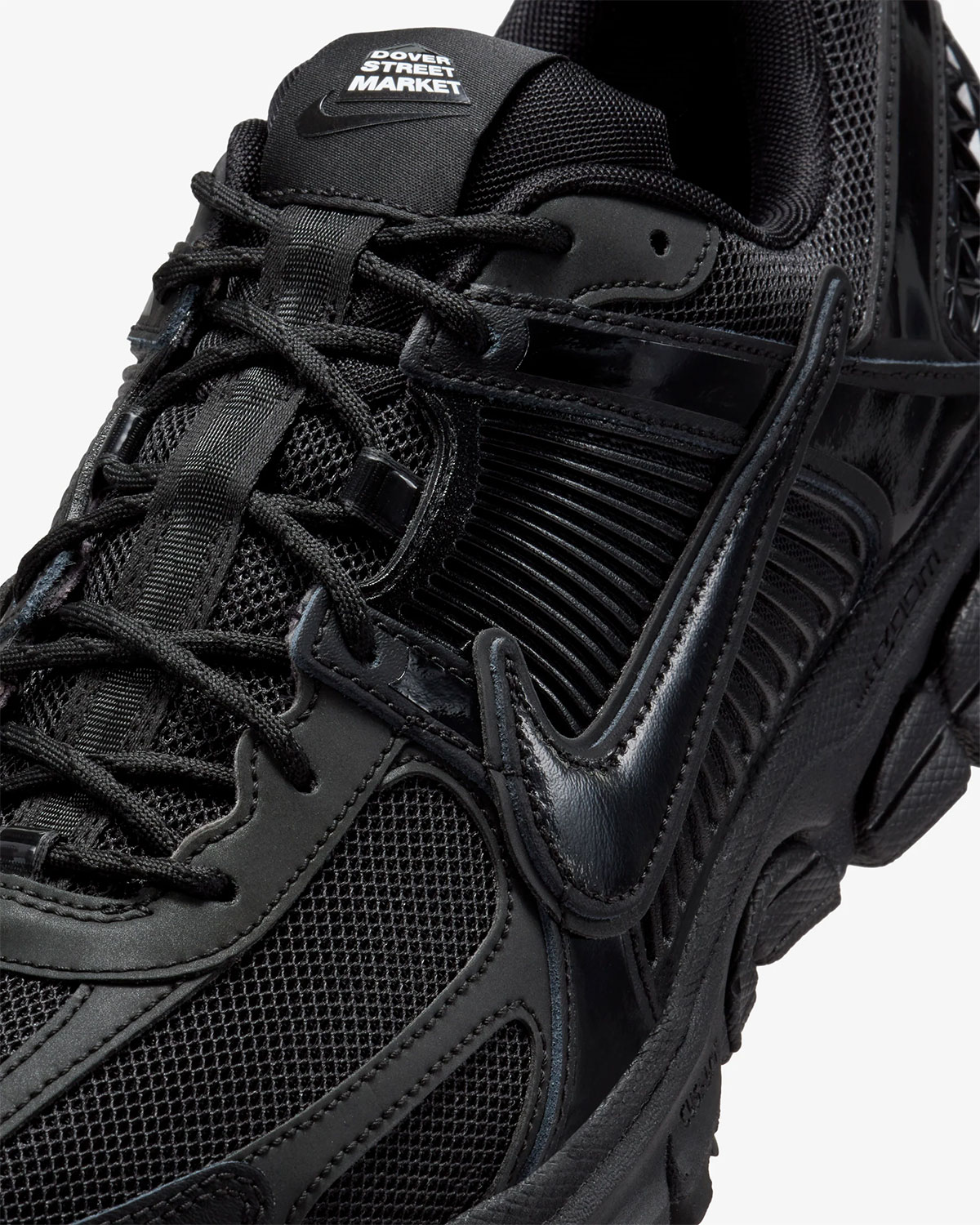 Dover Street Market Nike Zoom Vomero 5 Fz3313 001 Release Date 11