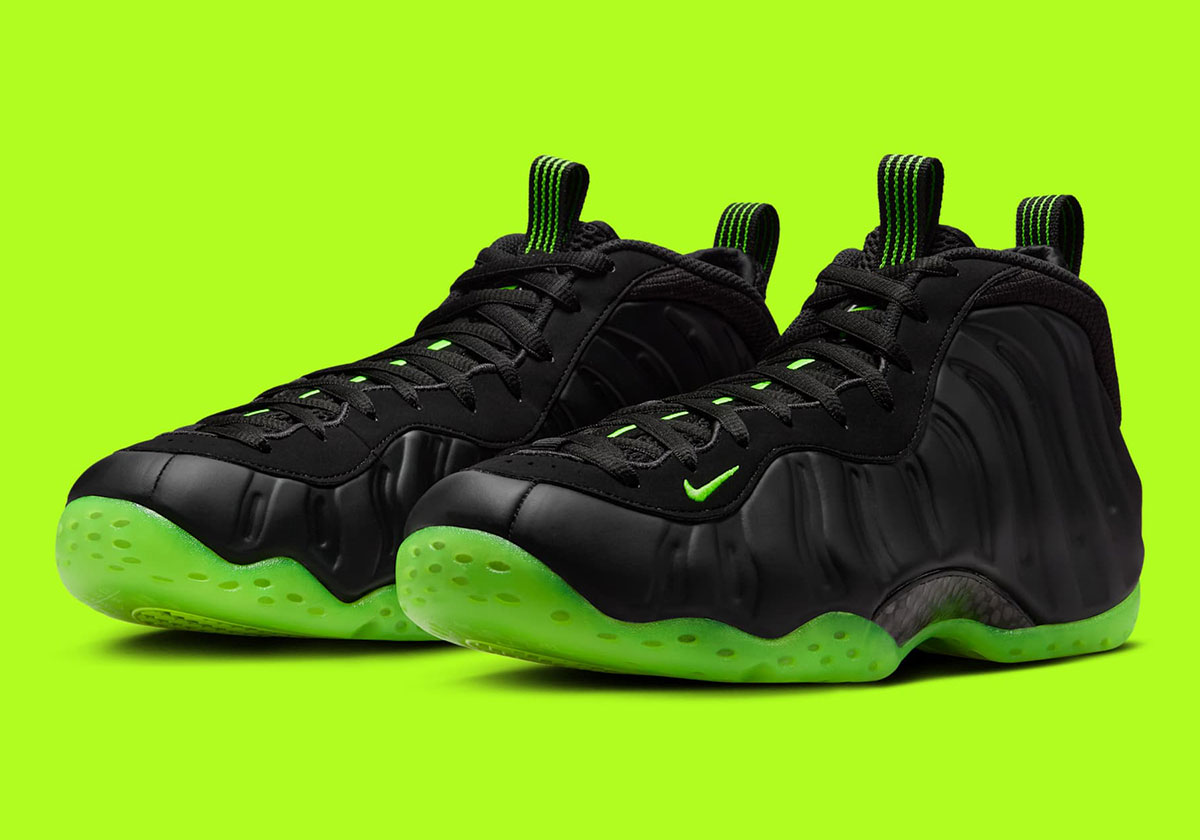 The Nike Air Foamposite One "Black Volt" Releases March 14th