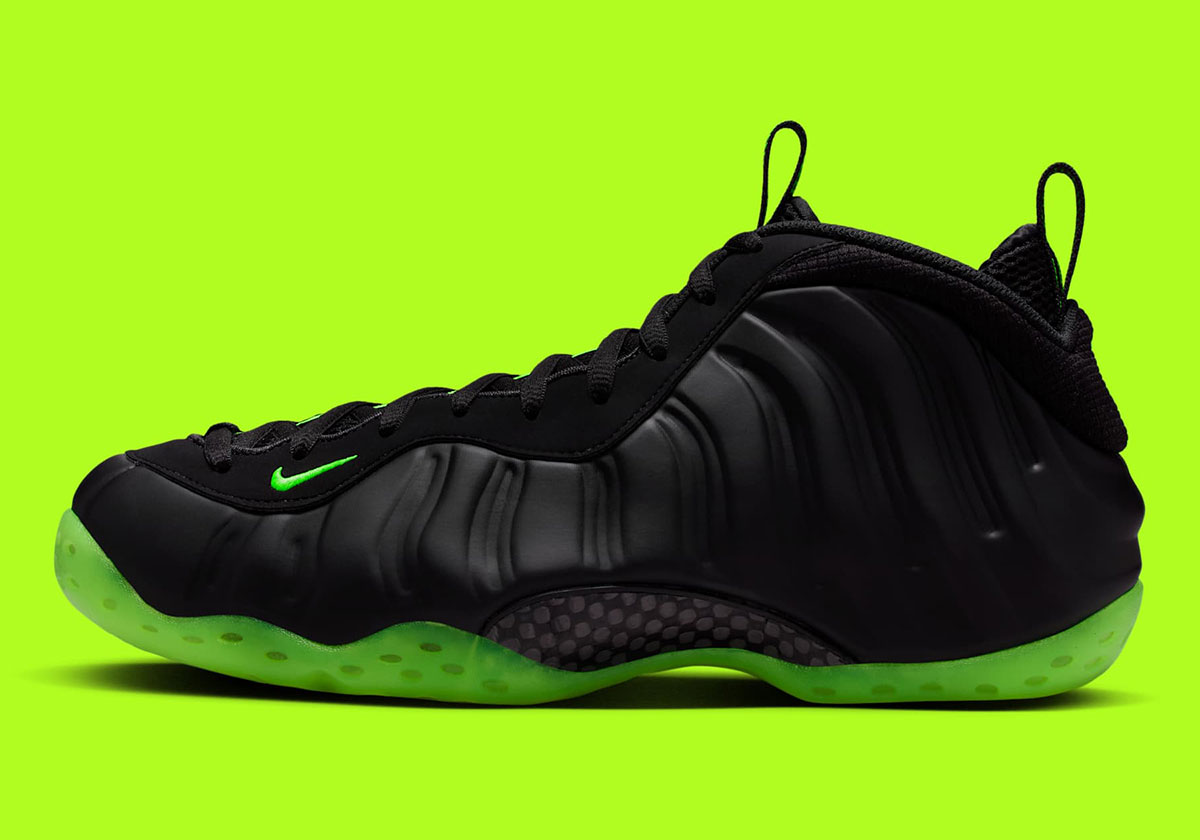 Nike Air Foamposite One Black Volt Hf2902 001 Release Date 8
