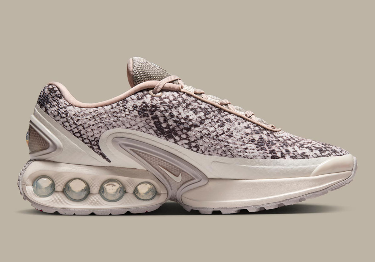 Nike Air Max Dn Snakeskin Hf5512 200 1