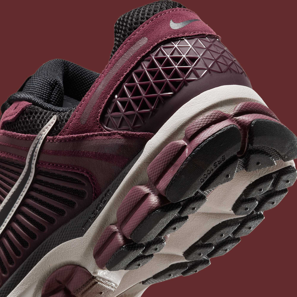 Nike Zoom Vomero 5 Dark Team Red Hf1553 601 5