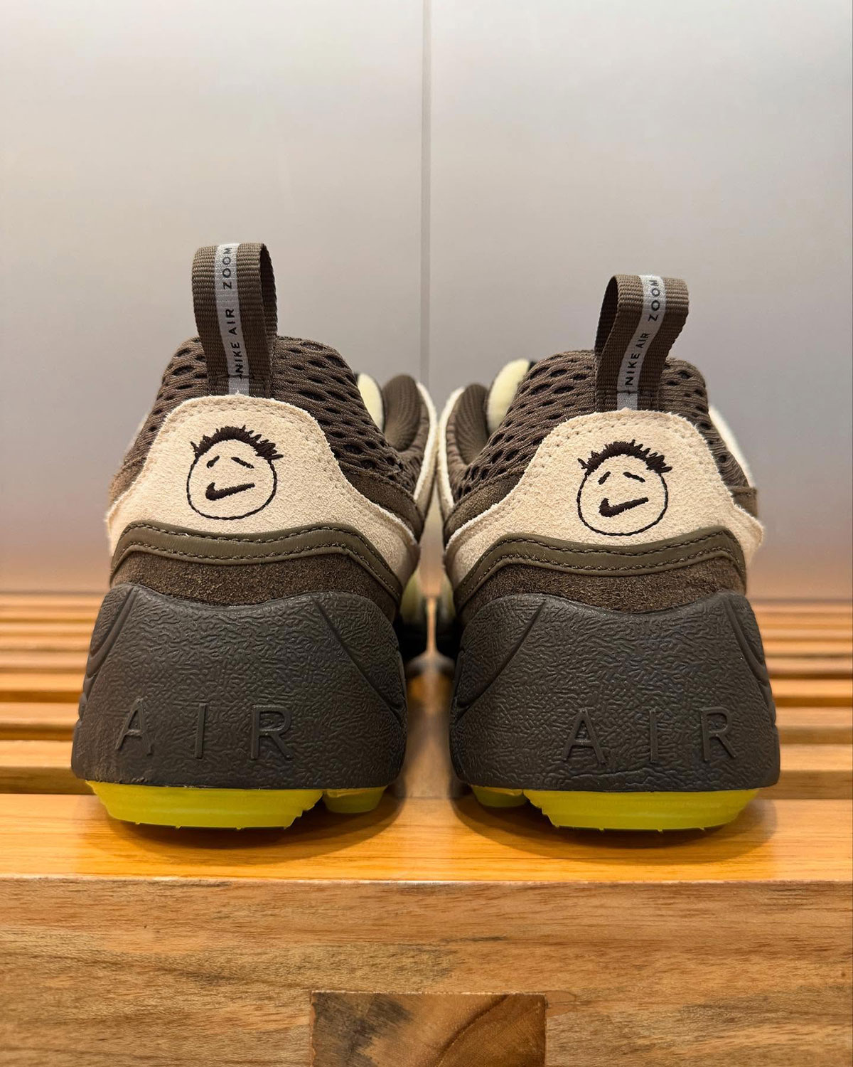 Travis Scott Field Jaxx Limelight Hq3072 300 6