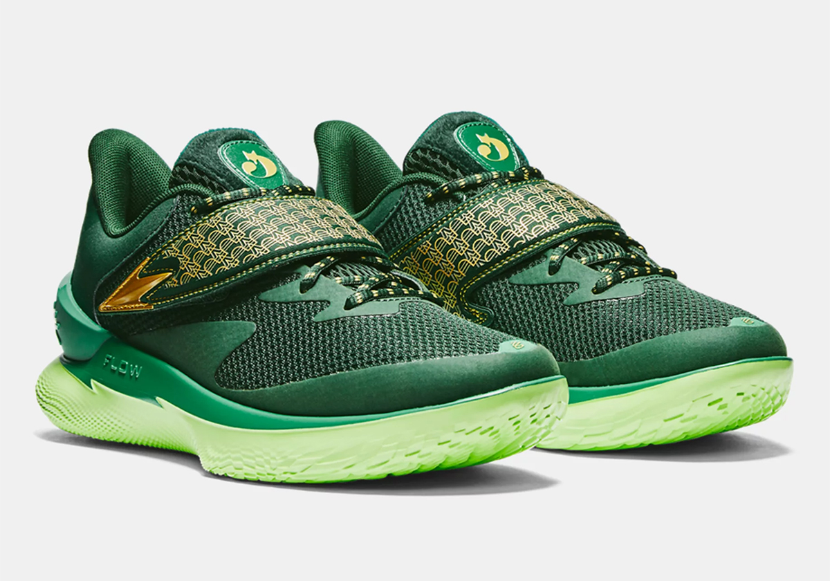 Official Images Of The UA Curry Fox 1 “Happy Fox Day Alt”