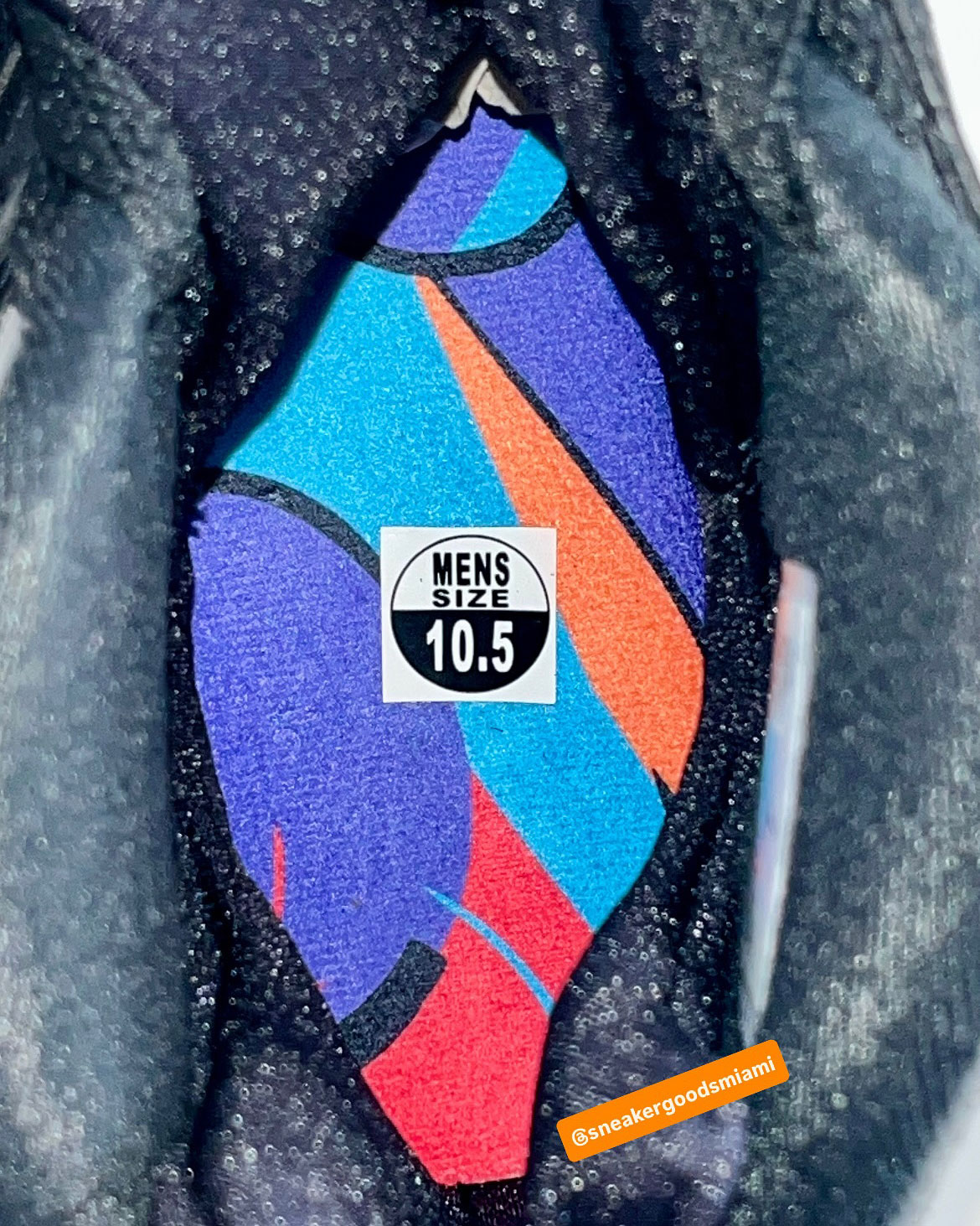 Aqua Jordan 8s 6