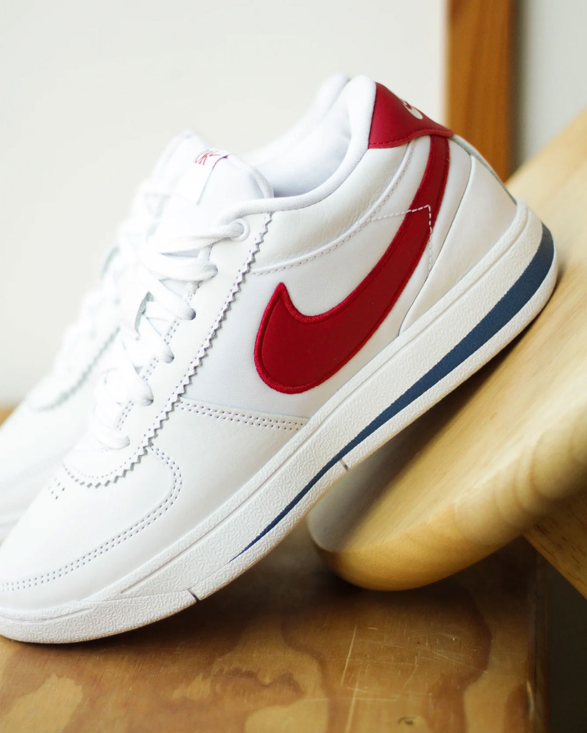 Forrest Gump Nike Book 1 2