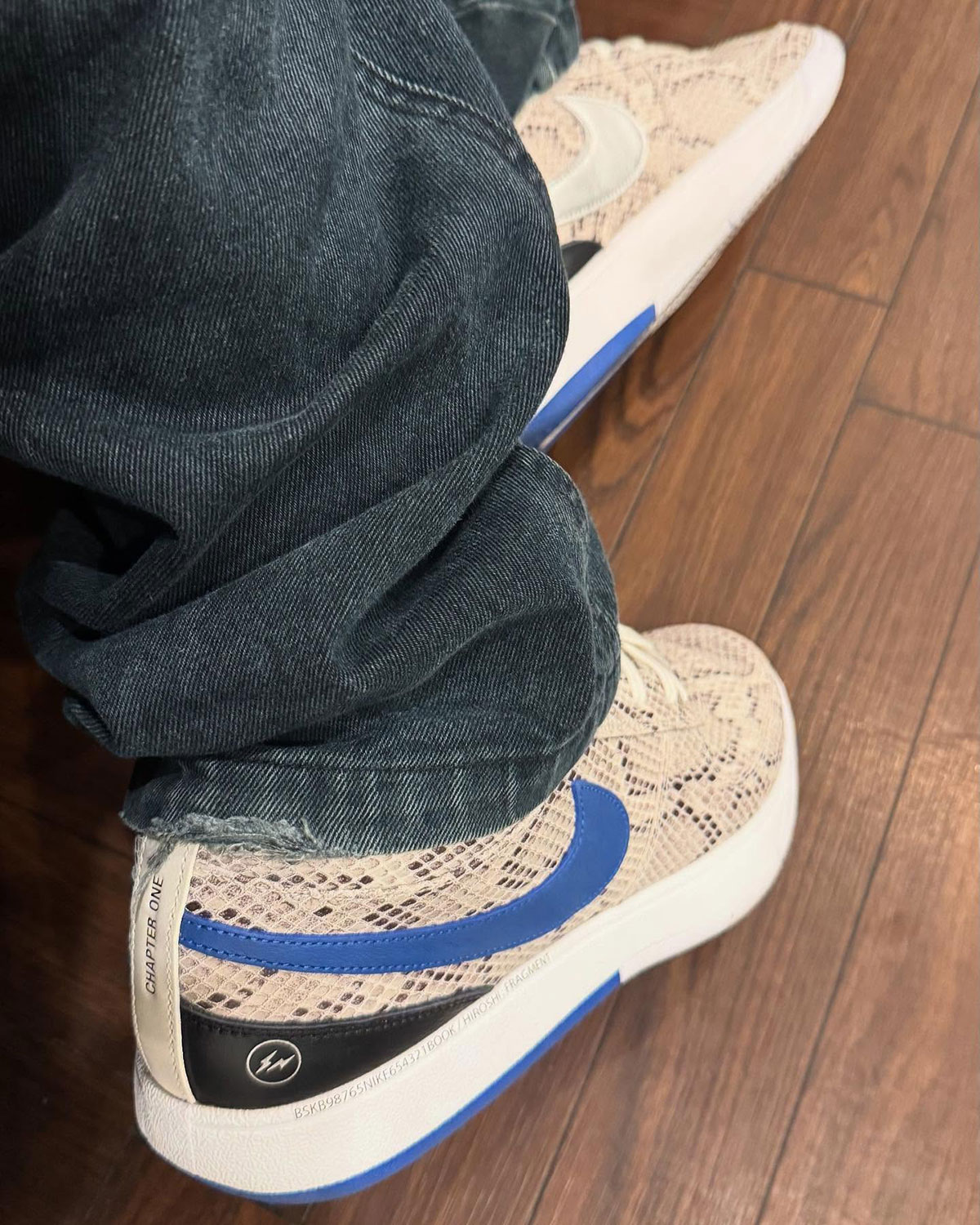 Nike Book 1 Fragment 2