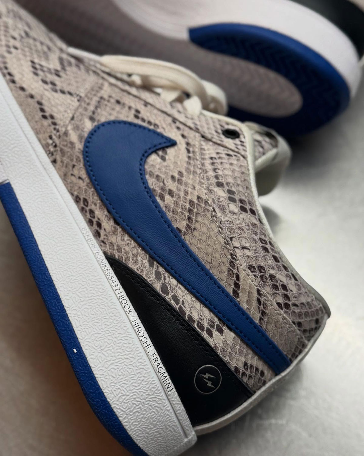 Nike Book 1 Fragment 4