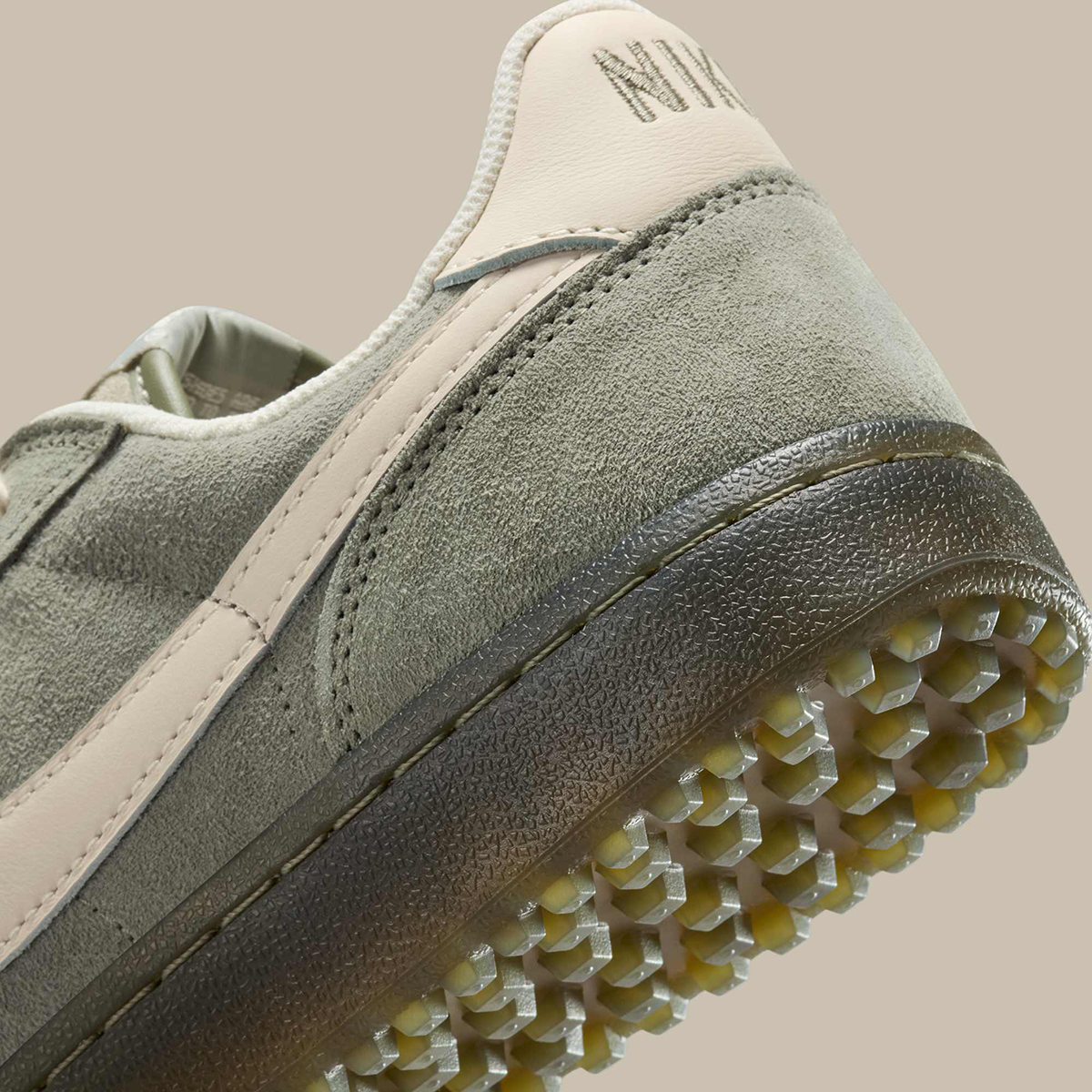 Nike Field General 82 Swoosh Whistle If0666 300 1
