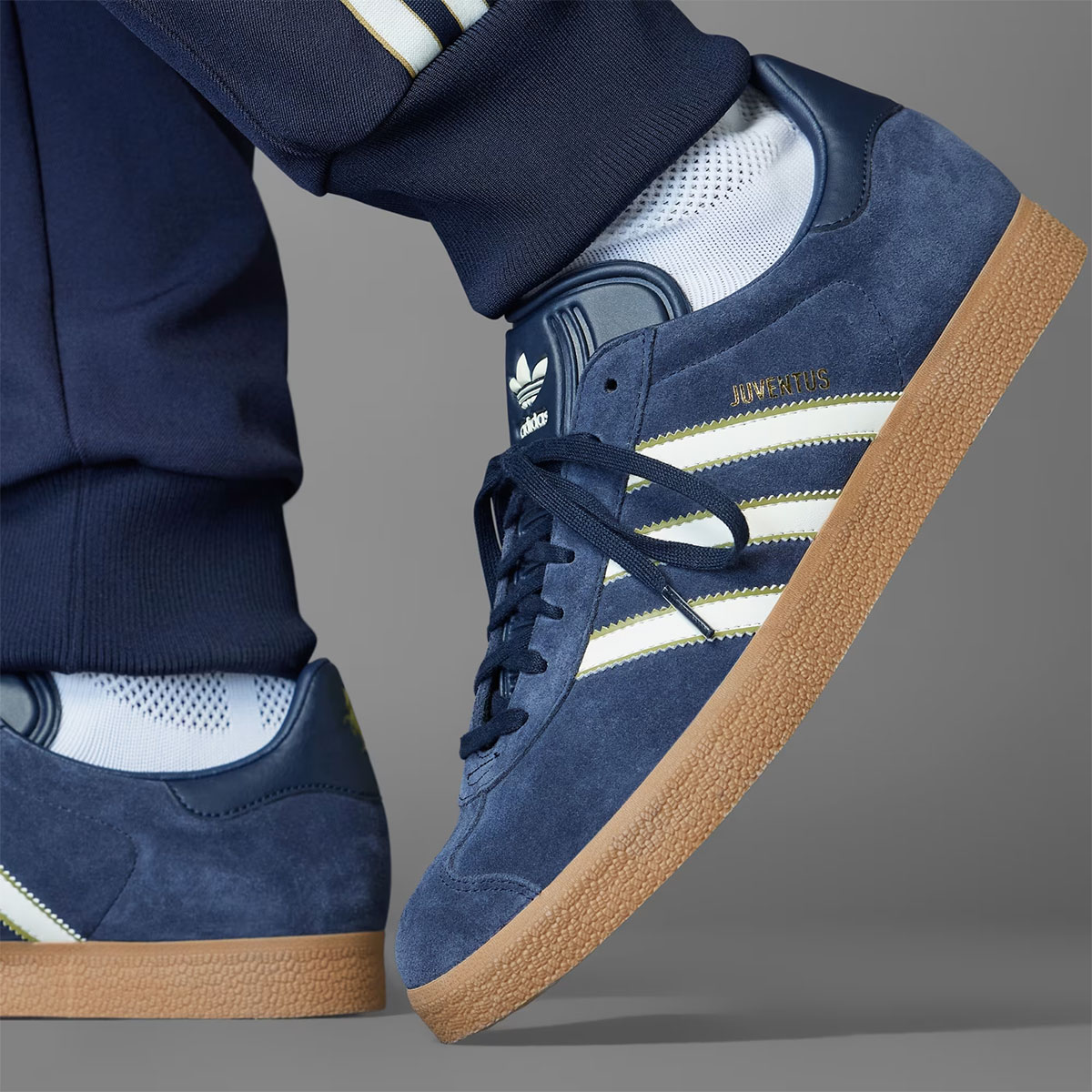 Adidas Gazelle Juventus Js3044 Release Date 7