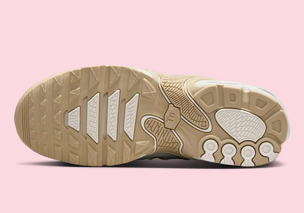 Nike Air Max Plus Drift Sail Team Gold Fv4081 103 3