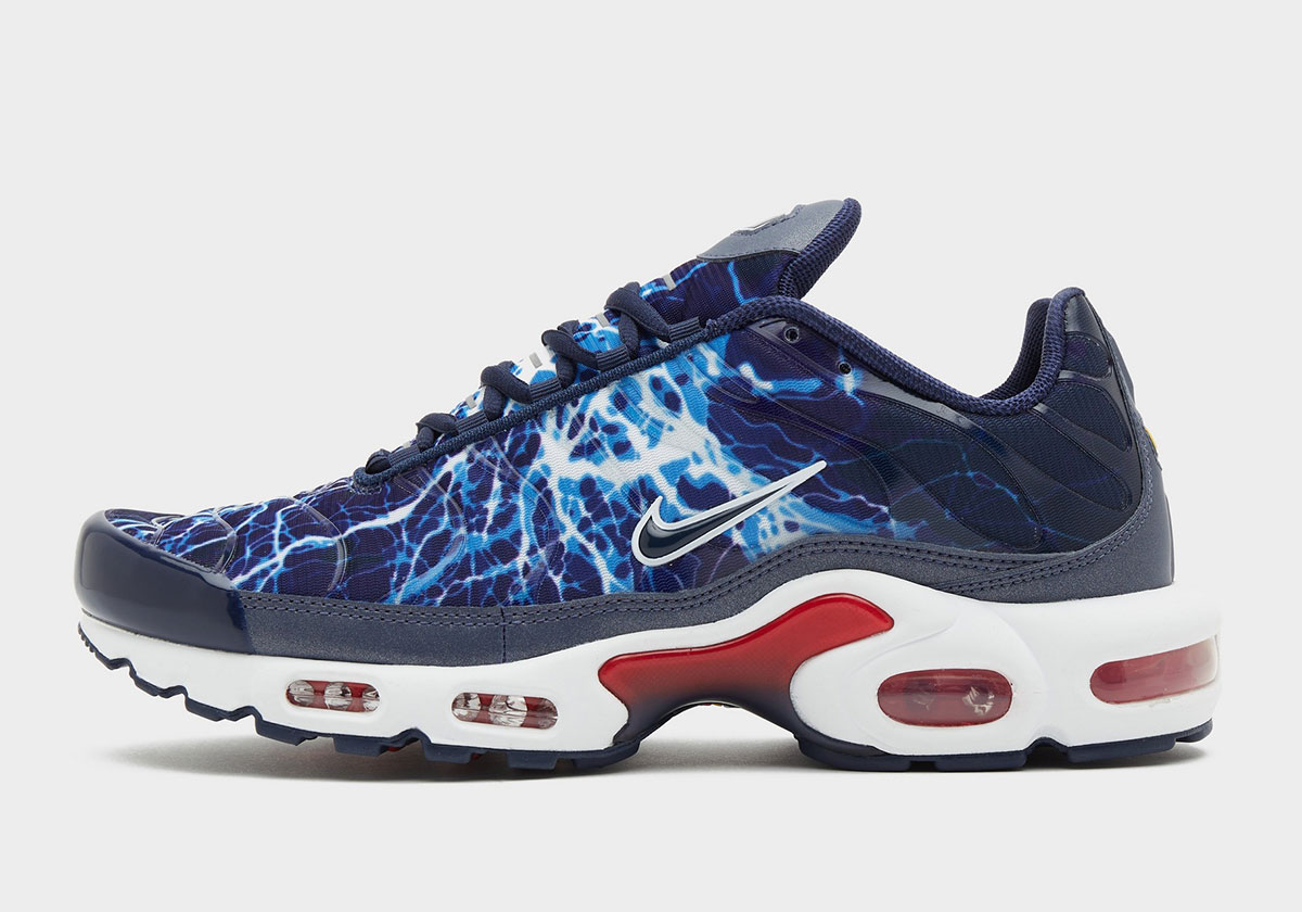 Nike Air Max Plus Eclair Lighning Hv2323 400 6