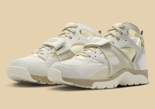 Official Images Of The Nike Trainer Huarache “Desert Khaki”