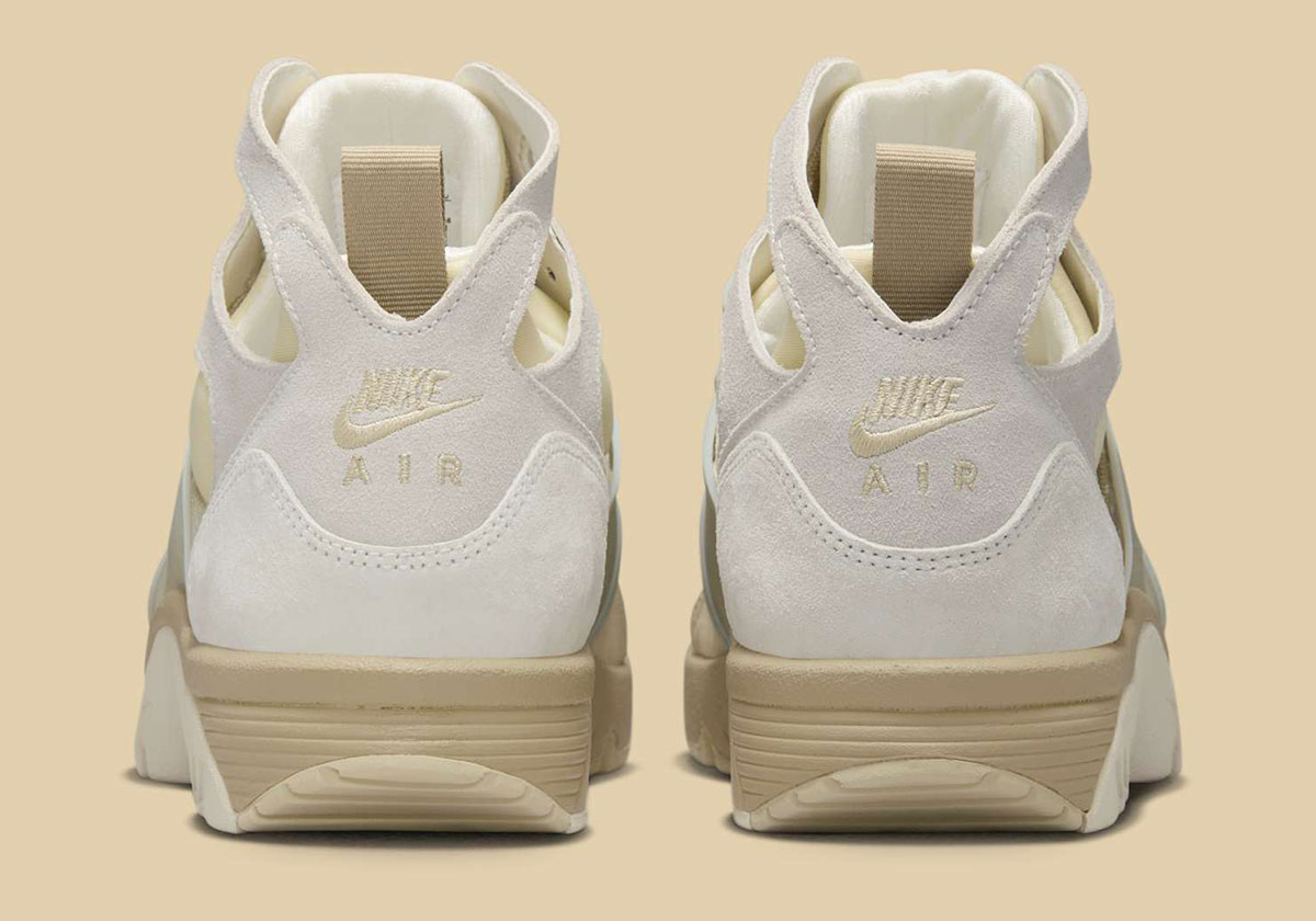 Nike Trainer Huarache Ib7678 100 3