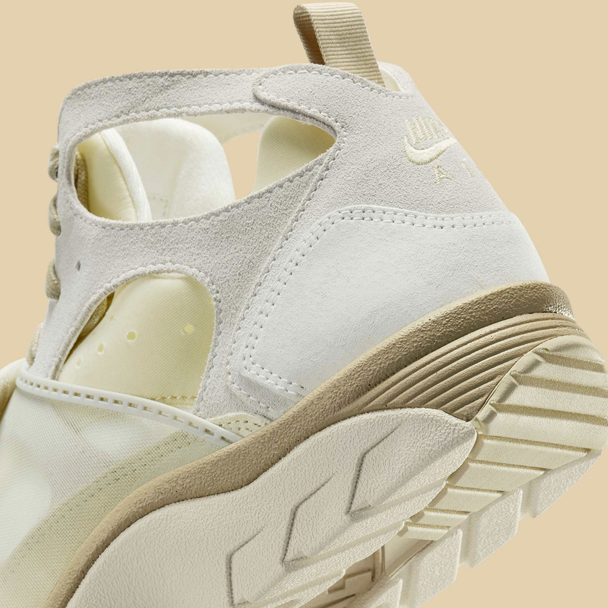 Nike Trainer Huarache Ib7678 100 5