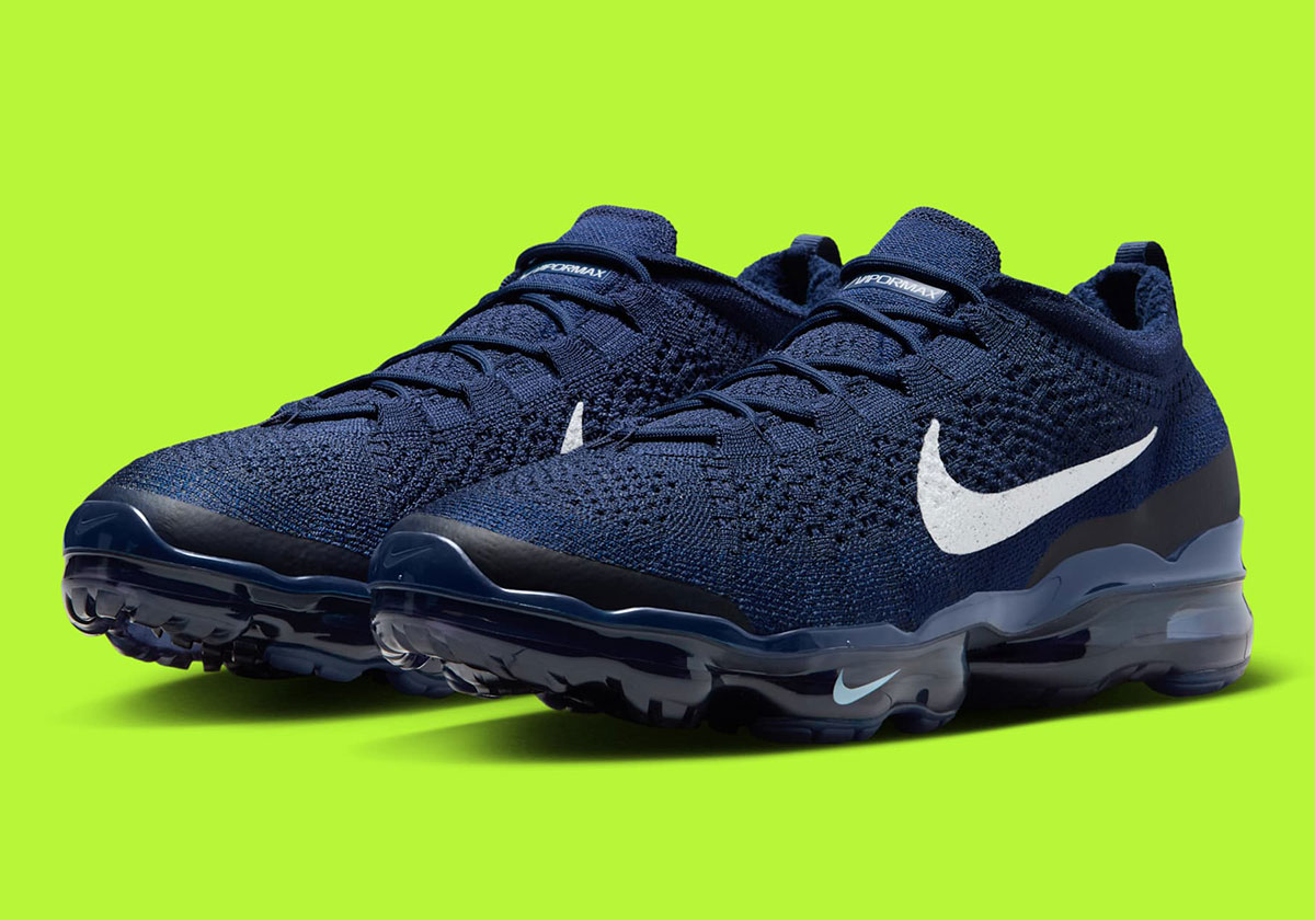 The Nike Vapormax Flyknit 2023 Cleans Up In "Midnight Navy"