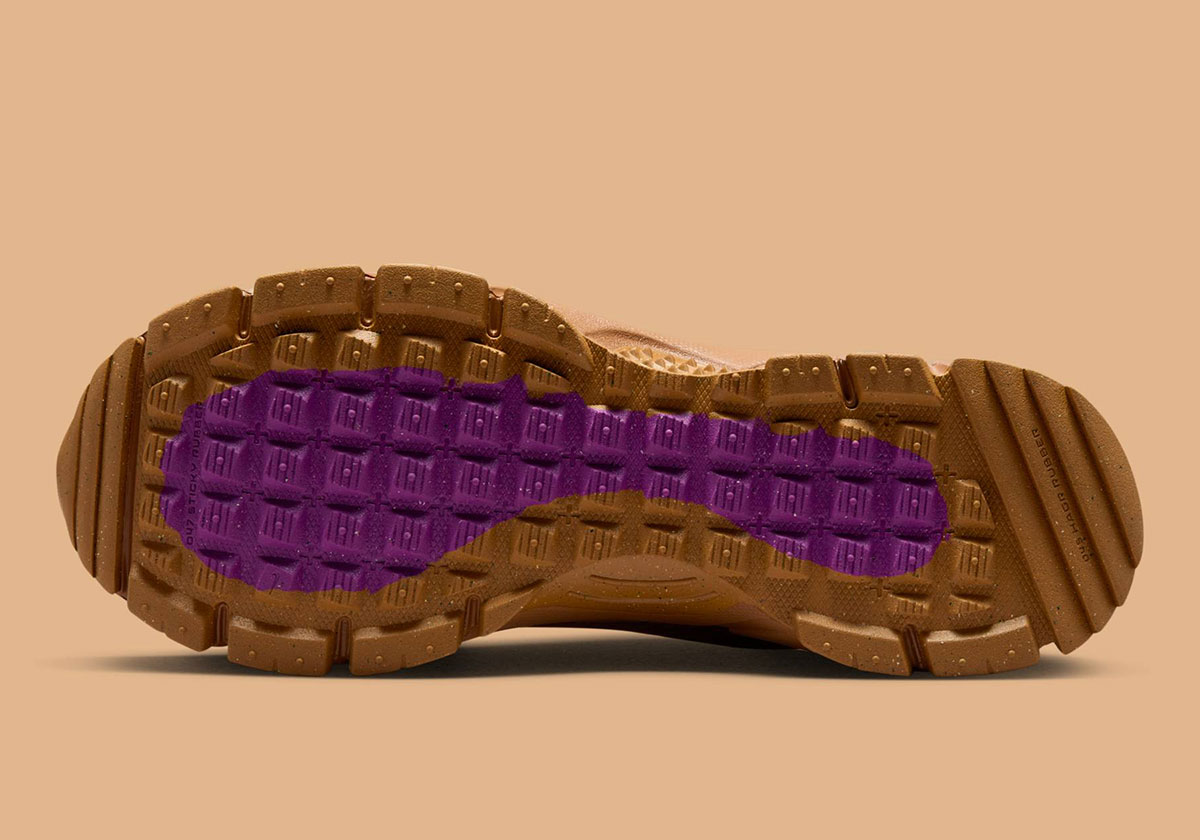 Nike Zoom Vomero 5 Roam Safety Orange Gum Medium Brown Fv2295 800 1