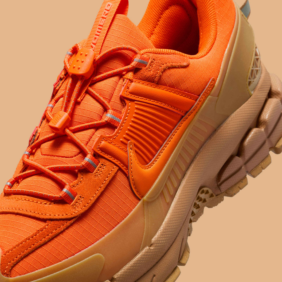 Nike Zoom Vomero 5 Roam Safety Orange Gum Medium Brown Fv2295 800 5