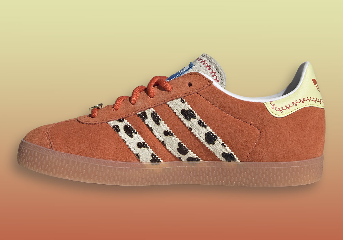 Toy Story Adidas Gazelle Jessie Ji0073 3