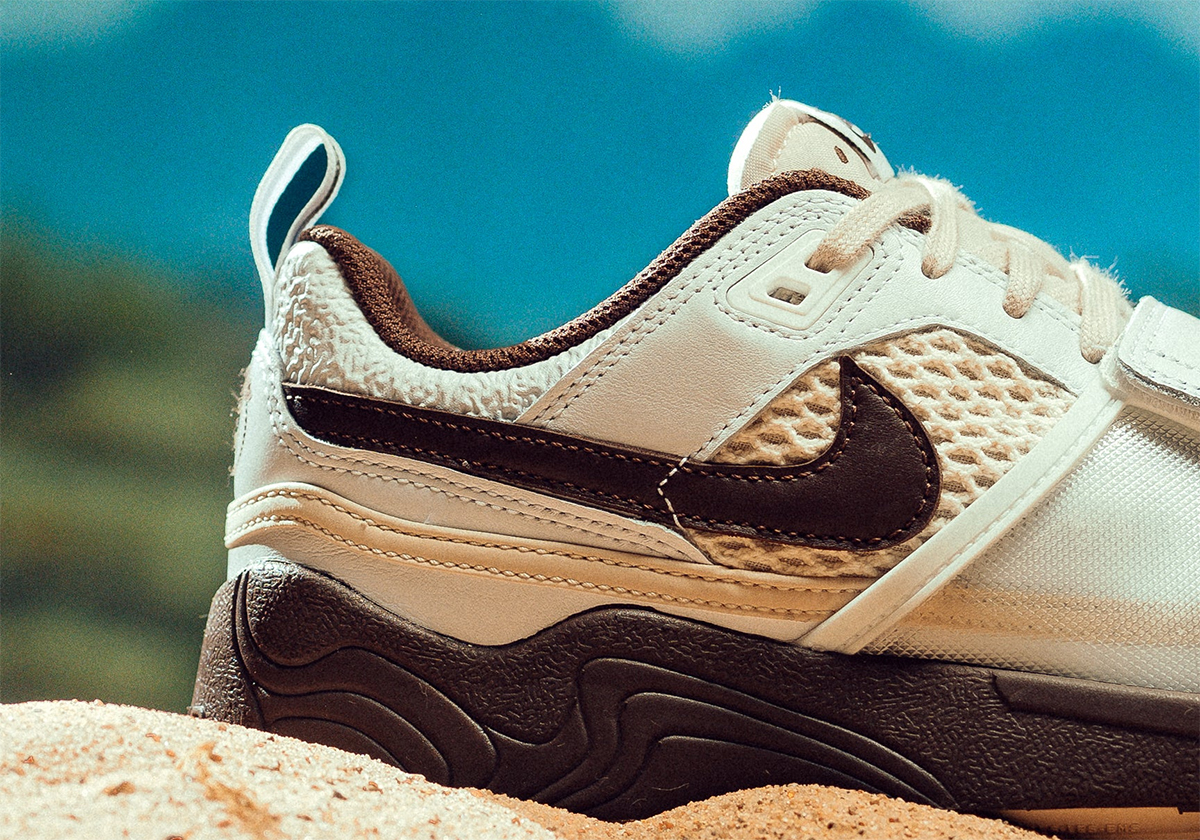 Travis Scott Nike Zoom Field Jaxx Light Chocolate Release Date 2