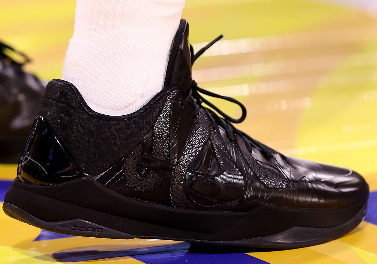 Jalen Brunson Wears Black Nike Kobe 5"Year Of The Mamba" For All-Star Game