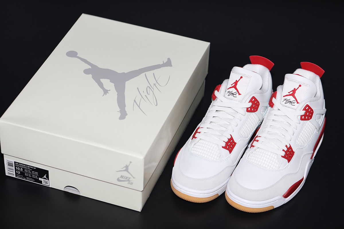 Jordan 4 Sb Friends And Family White Red 6