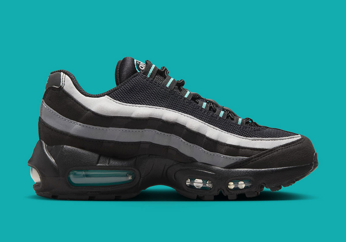 Nike Air Max 95 Gs Black Cool Grey Light Smoke Grey Aurora Green Ib2871 002 2