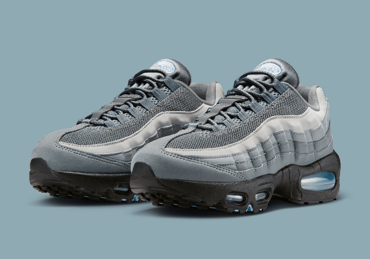 Nike Air Max 95 Gs Cool Grey Psychic Blue Wolf Grey Photon Dust Black Ih0631 001 1