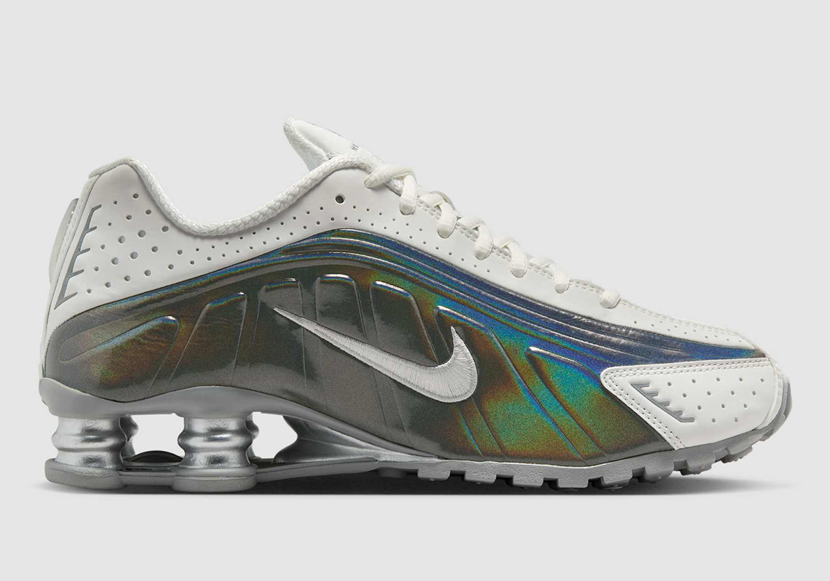 Nike Shox R4 Iridescent Ib7703 100 5