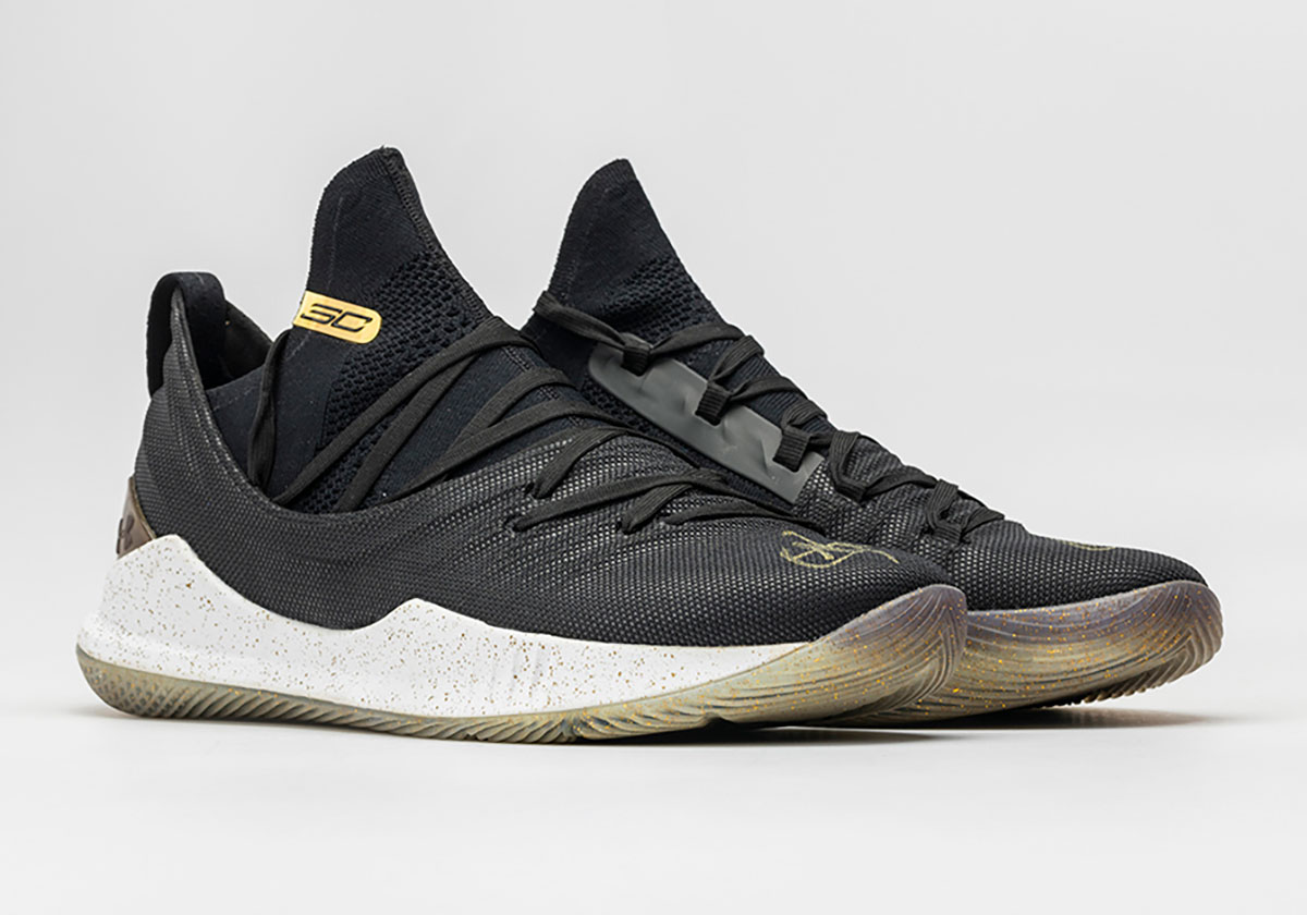 Steph Curry 30 For Good Sneaker Charity Auction 28